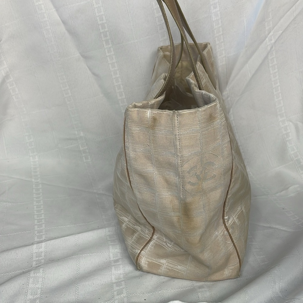 Chanel Travel Line CC Tote Bag Canvas Windowpane Shopper Beige Cream - Picture 3 of 17
